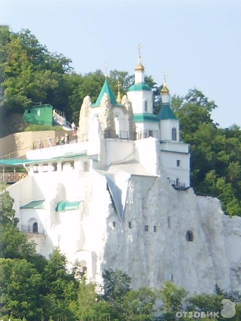 Храм Святителя Николая Мирликийского. Святогорская Свято-Успенская Лавра.