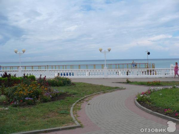 Село Дивноморское (Россия, Геленджик) фото