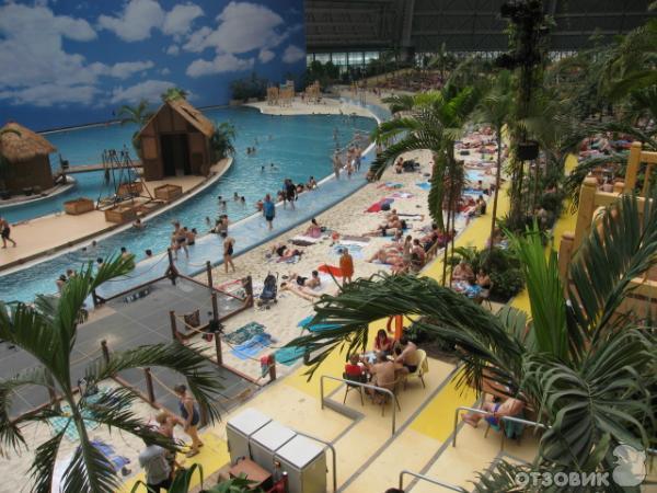 Аквапарк Tropical Islands Resort (Германия, Берлин) фото