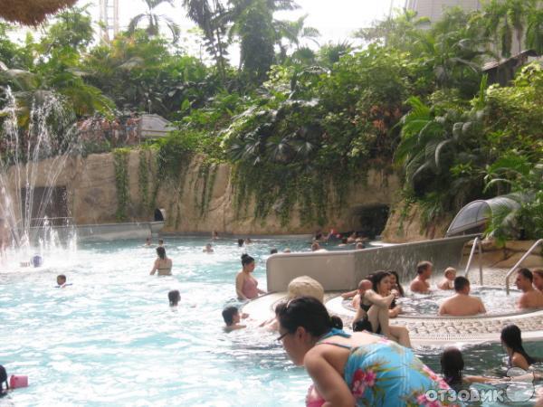 Аквапарк Tropical Islands Resort (Германия, Берлин) фото