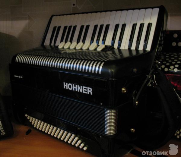 Аккордеон Hohner Bravo III 80