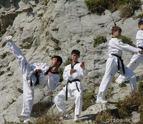 Taekwondo - корейский вид спорта фото